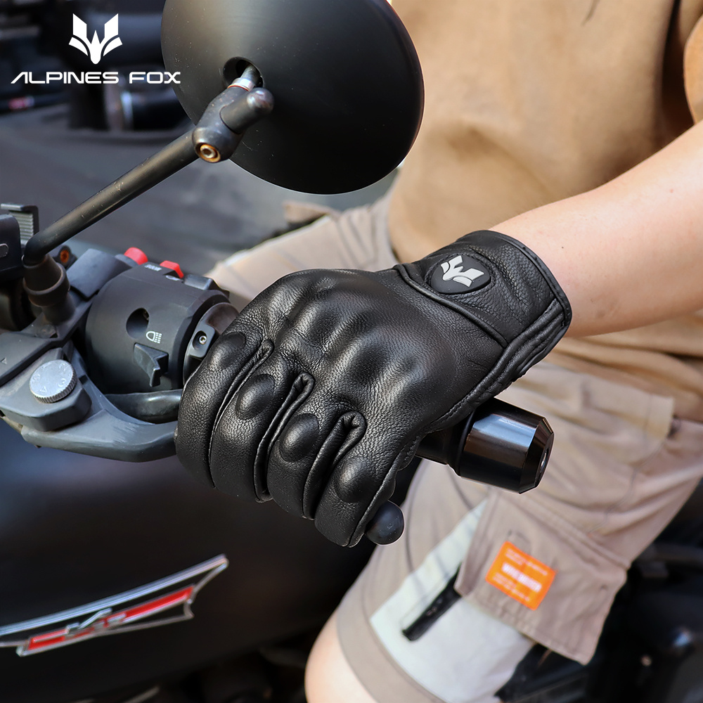 ถุงมือหนังมอเตอร์ไซค์ย้อนยุควิ - Motorcycle Gear Fox บทวิจารณ์และราคา